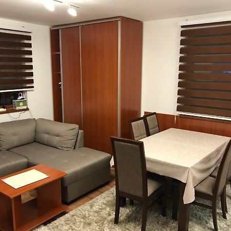 קופאוניק Apartman B3 U Vili Suri מראה חיצוני תמונה